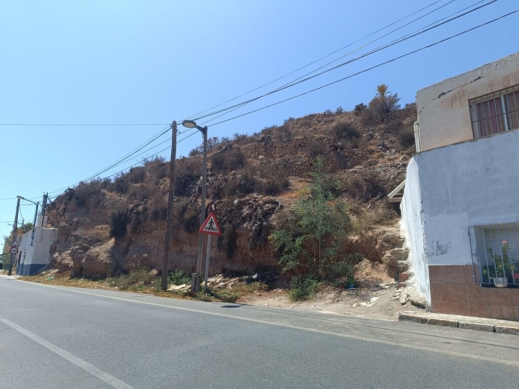 Solar Barrio El Chuche 84