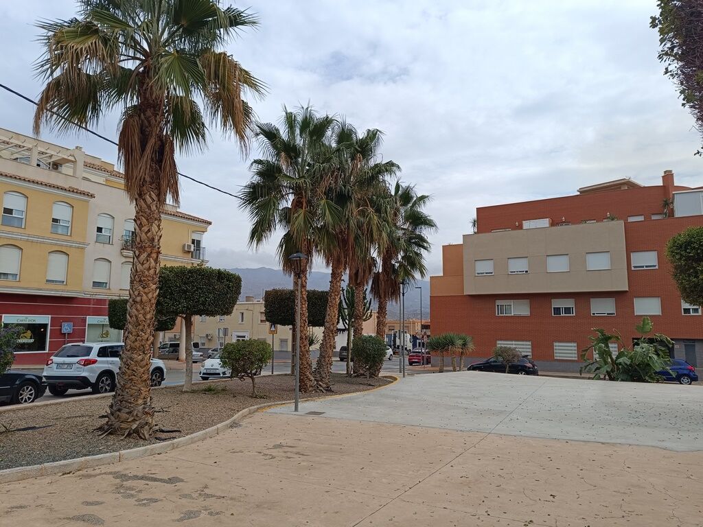 Zona verde C/ Murillo y Calle de la Partala