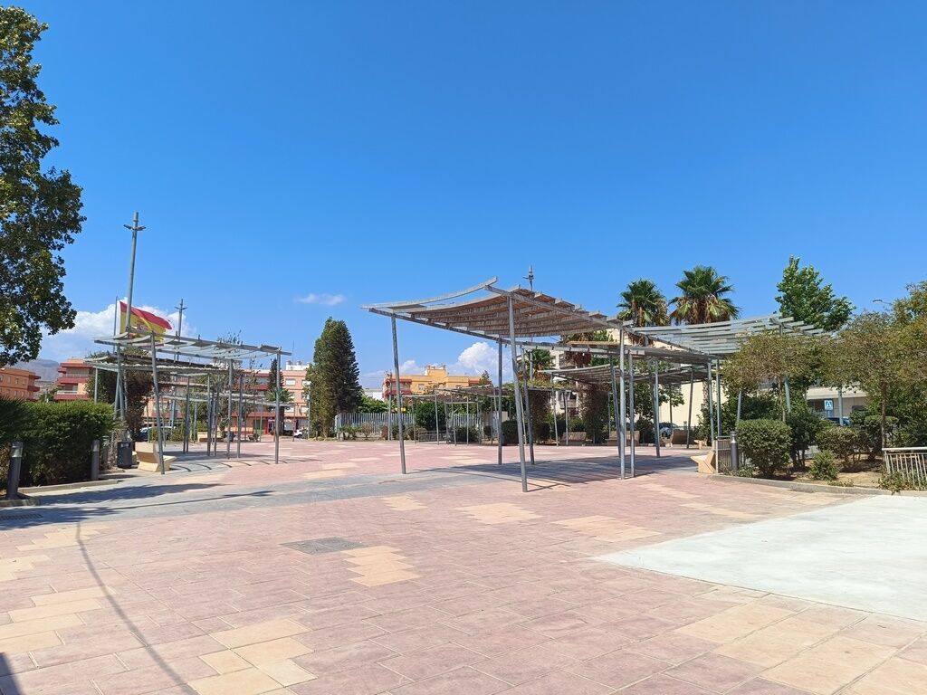 Parque Infantil y Parque Central