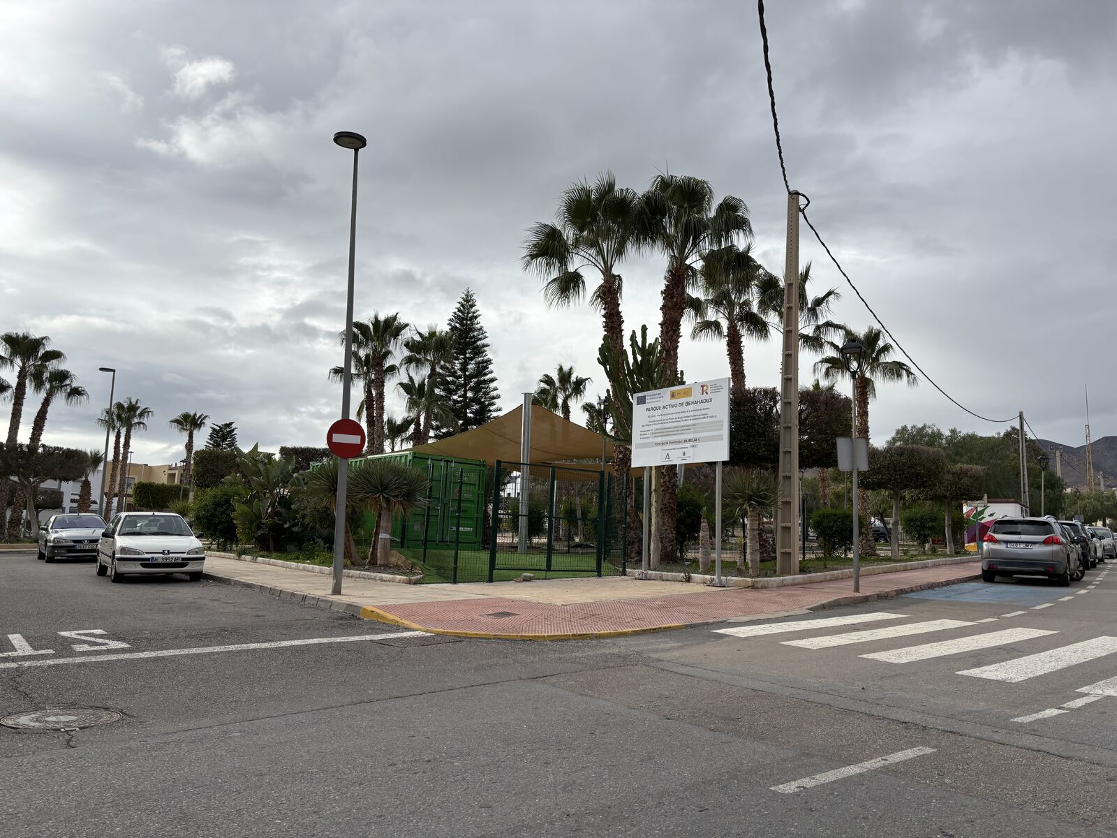 CuboFit y vallado perimetral en Plaza de la Mujer