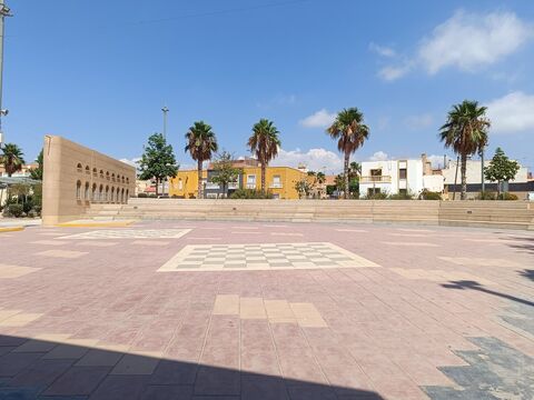 Parque Infantil y Parque Central